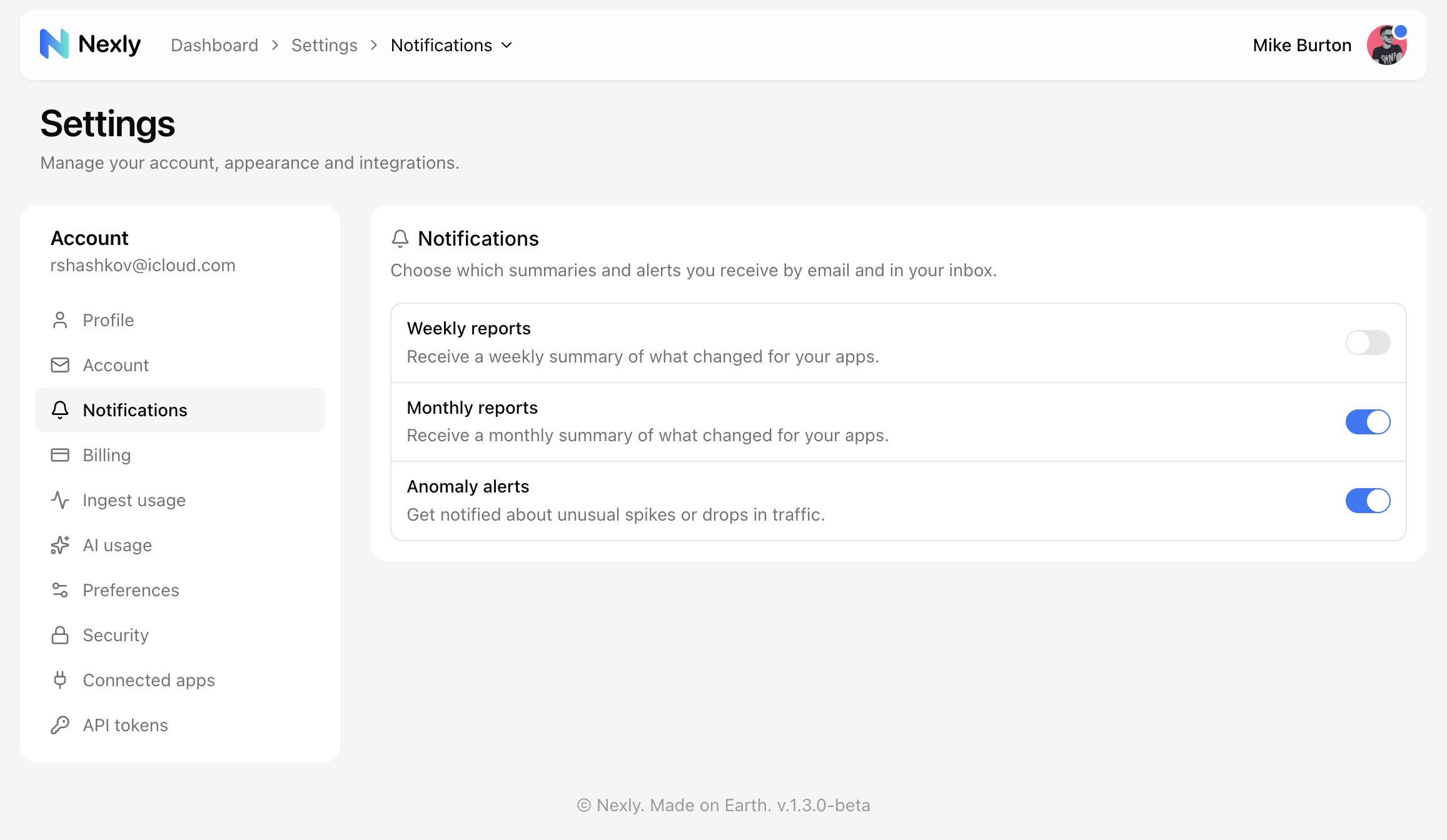 Notification settings with report and anomaly alert toggles
